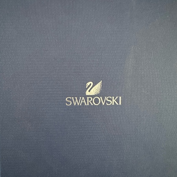 Swarovski necklace excellent condition